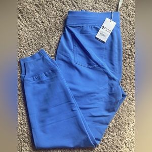 NWT Small Petite Figs Scrubs!